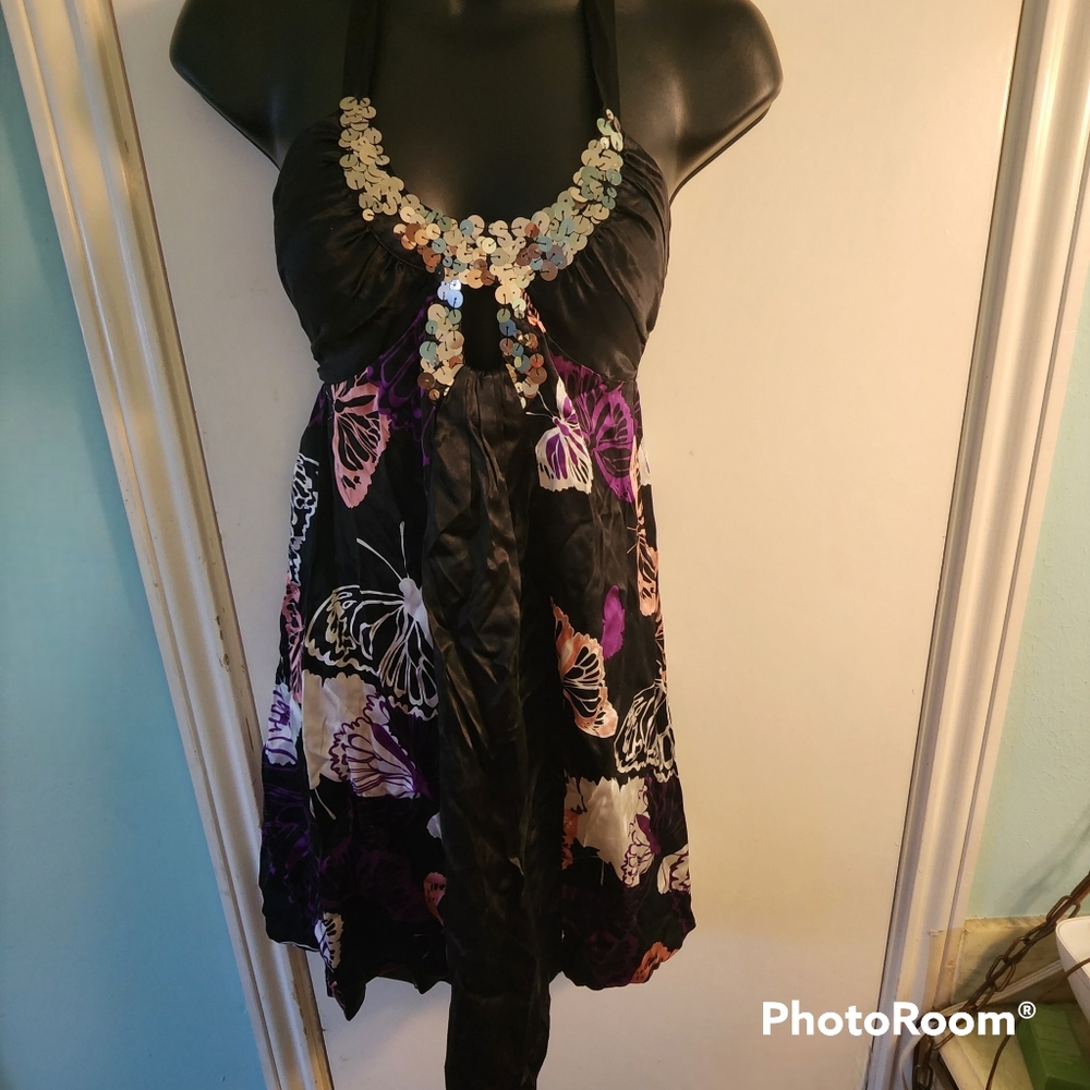 Bebe keyhole dress, small